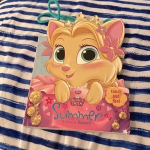 Disney Palace Pets touch and feel book